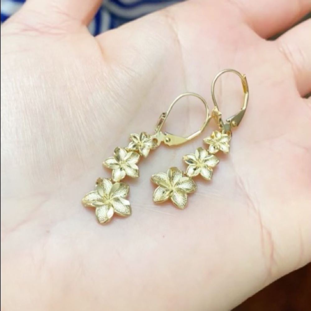 14k Solid Gold Elegant Plumeria Flower Earrings - Picture 7 of 9